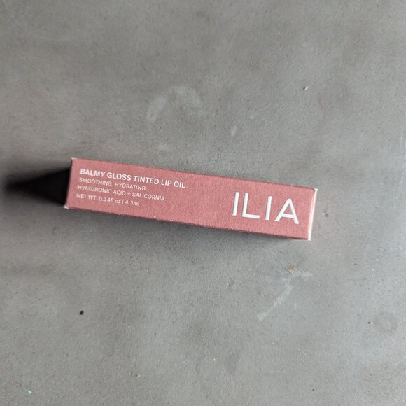 Ilia Beauty | Balmy Gloss Tinted Lip Oil |  Only You - Picture 6 of 16